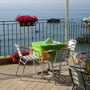 Miramare Bed & Breakfast Giardini Naxos